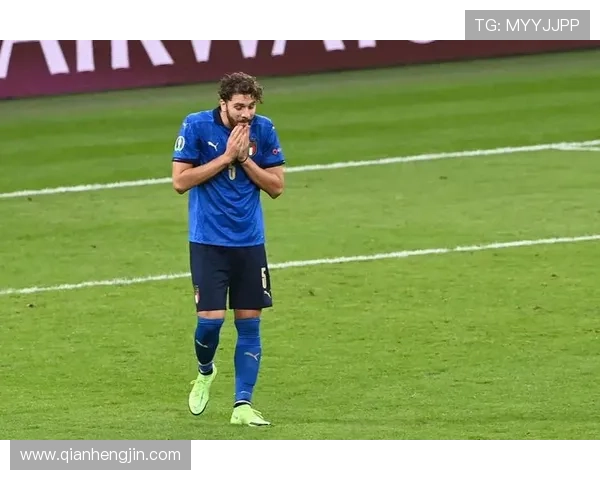 洛卡特利在本赛季中场调度中的表现稳健,推动球队战术创新与胜利。 洛卡特利在本赛季中场调度中的表现稳健,推动球队战术创新与胜利。