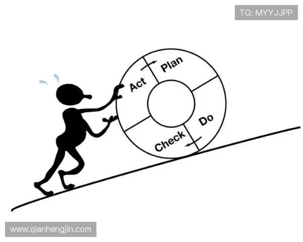 本泽马离队决策评估：战术角色与团队转型适配性分析