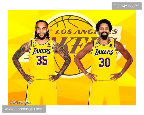 加里·特伦特无球跑位效率提升显著 拉开防守助力开拓者得分爆发